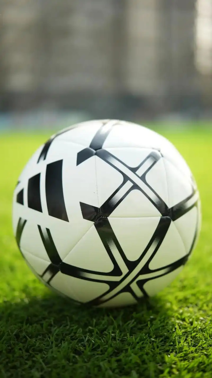 体育爱好者分析比赛数据